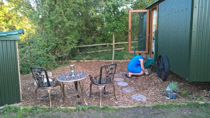 Glamping Malvern Shepherd Hut Esterno foto