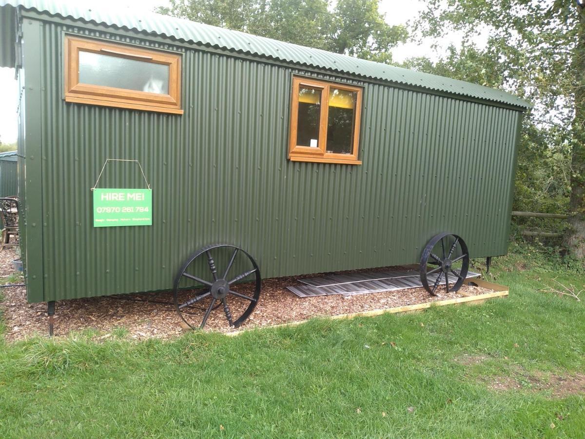 Glamping Malvern Shepherd Hut Esterno foto